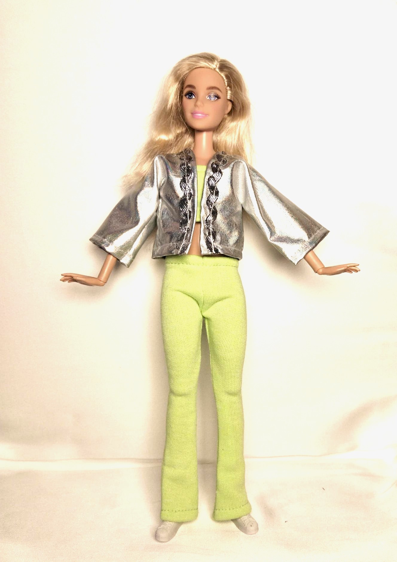 OYUNCAK BEBEKLER İÇİN NEON BLUZ PANTOLON VE GÜMÜŞ MONT