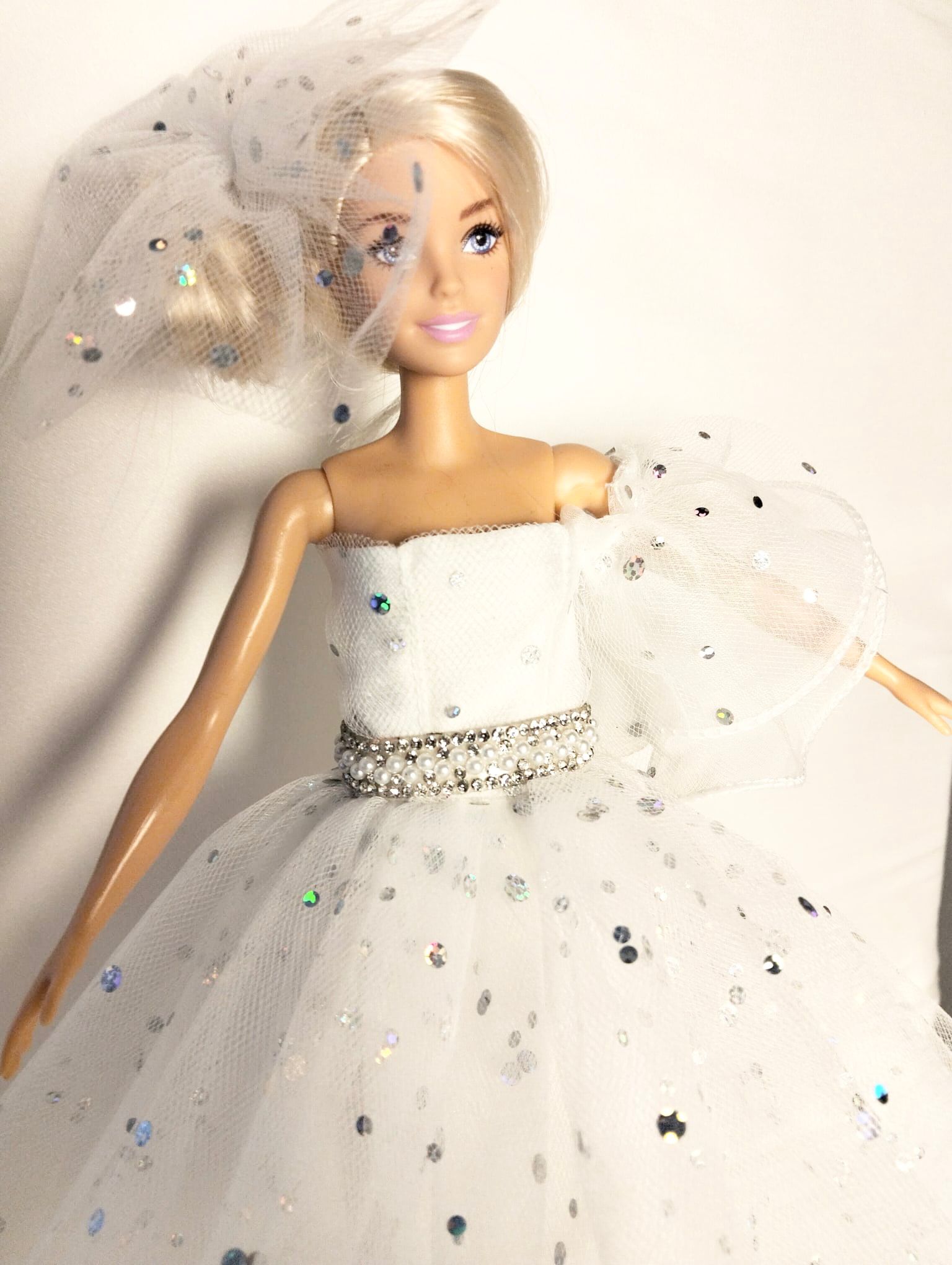 TÜL DETAYLI OYUNCAK BEBEK GELİNLİĞİ