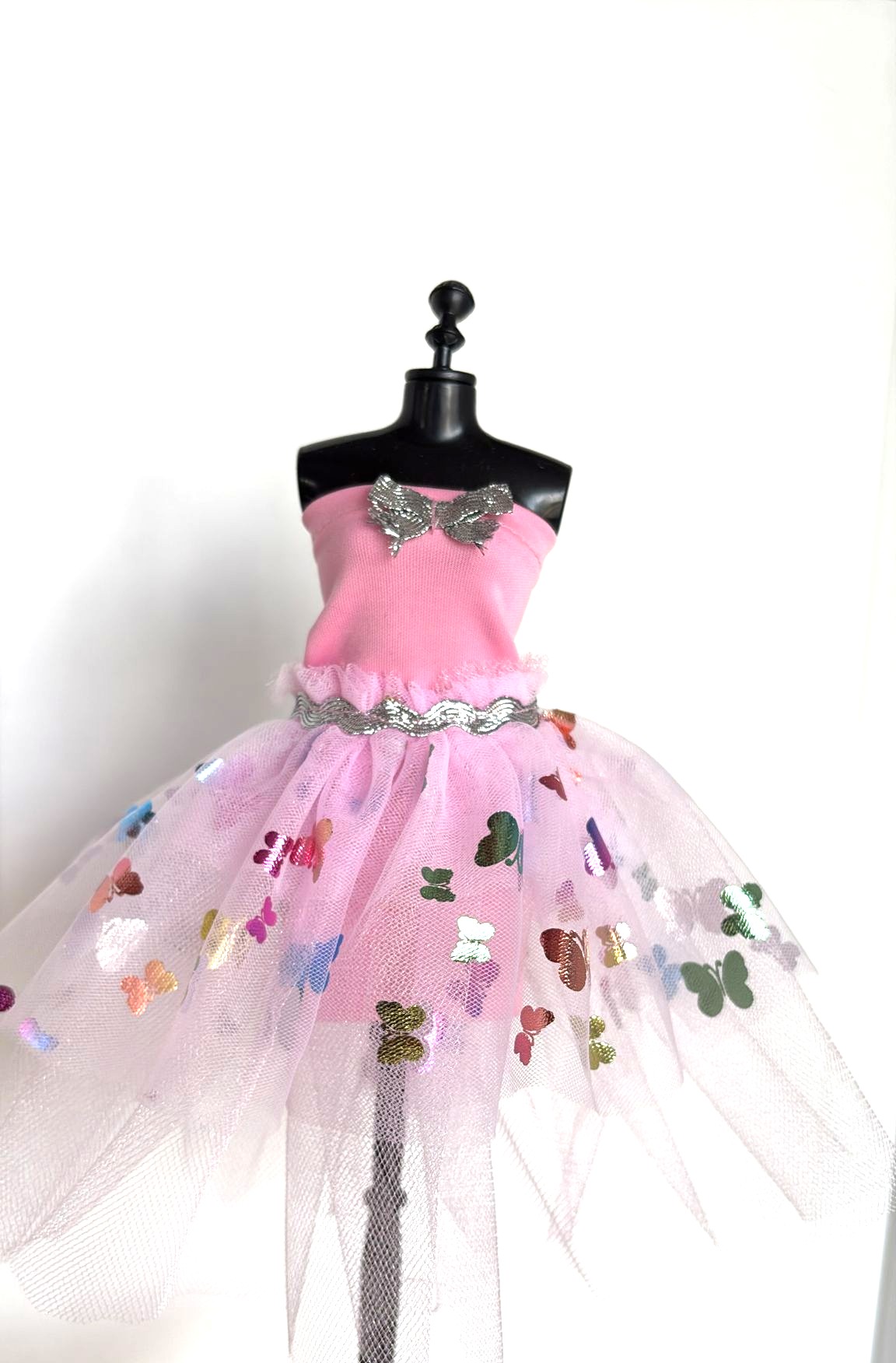 PEMBE KELEBEK DETAYLI KABARIK OYUNCAK BEBEK ELBİSESİ