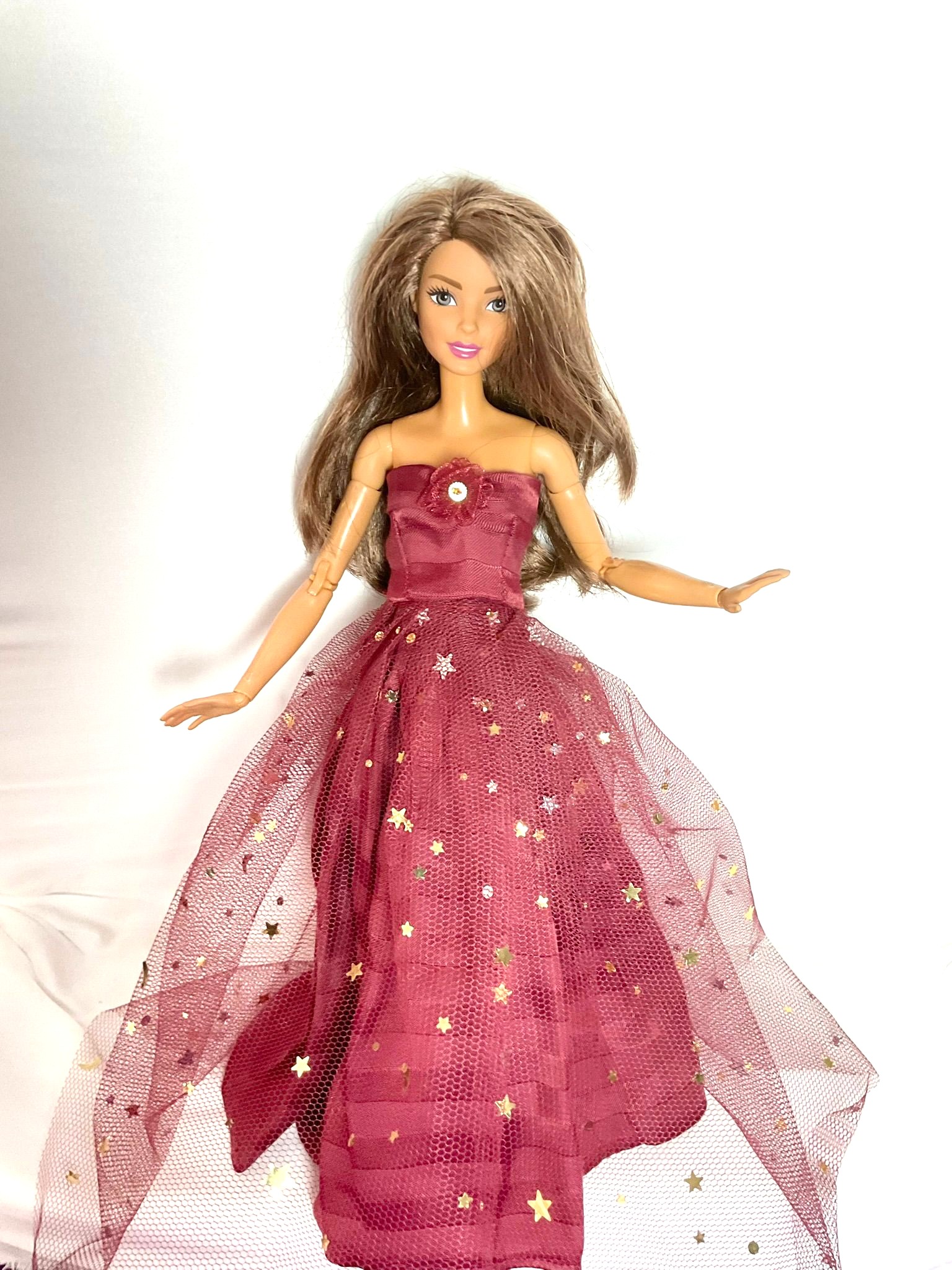 BORDO TÜL DETAYLI KABARIK OYUNCAK BEBEK ELBİSESİ